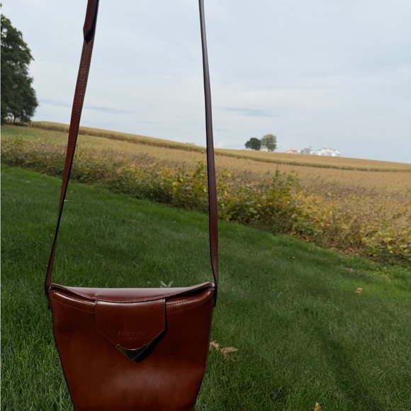 Etienne Aigner Tan Leather Crossbody Bag - Picture 2 of 7